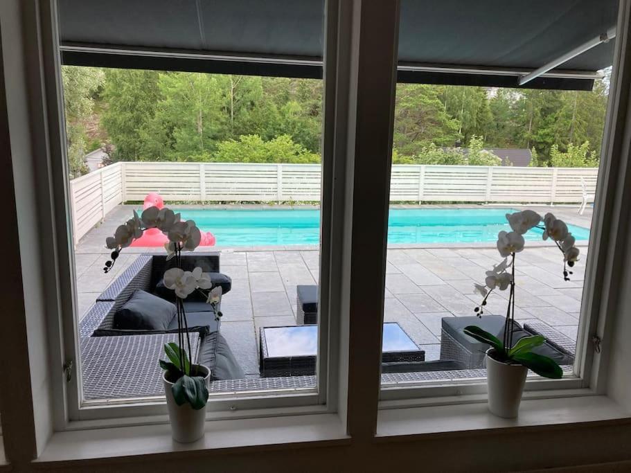 Villa Med Pool Och Bara 600M Till Havet! トローサ エクステリア 写真